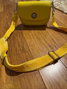 Marc Jacobs small Yellow Crossbody Bag with Adjustable Strap